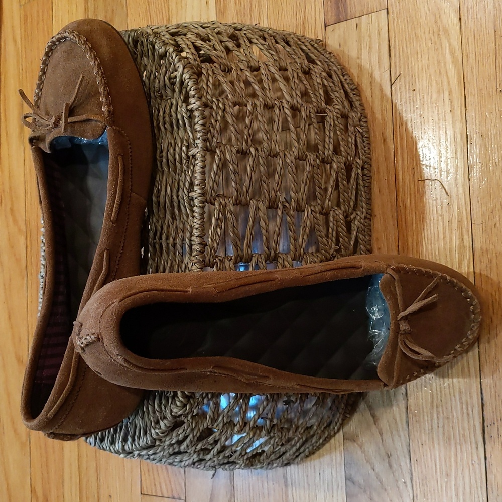 NWOT Reef Moccasins